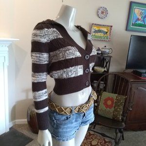 NWOT  SWEATER w/ HOOD CROPPED BUTTONED SWEATER